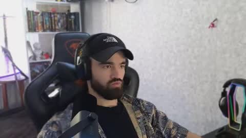 Snapshot of _serious_man chatting on 25, 9, 2025 Ask me online show from 25, 9, 2025