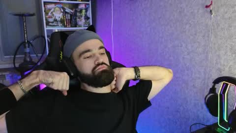 Snapshot of _serious_man chatting on 31, 10, 2025 Ask me online show from 31, 10, 2025