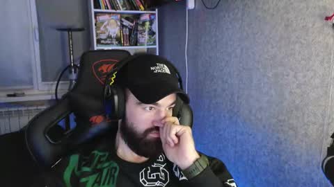 Snapshot of _serious_man chatting on 13, 11, 2025 Ask me online show from 13, 11, 2025