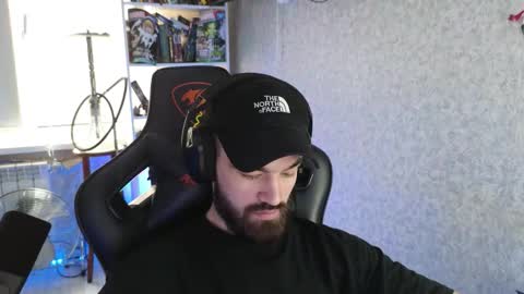 Snapshot of _serious_man chatting on 2, 12, 2025 Ask me online show from 2, 12, 2025