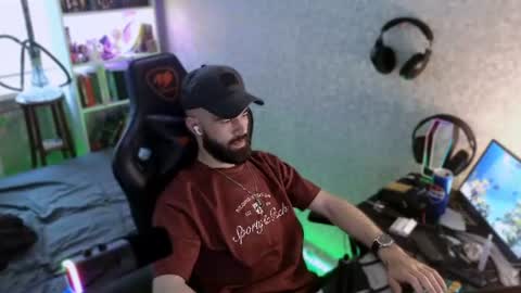 Snapshot of _serious_man chatting on 19, 6, 2026 Ask me online show from 19, 6, 2026