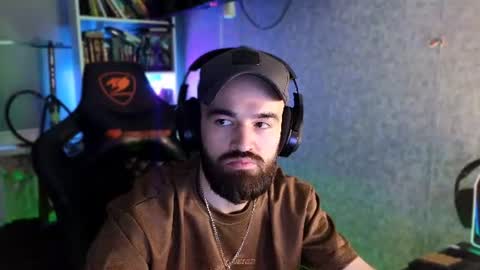 Snapshot of _serious_man chatting on 20, 6, 2026 Ask me online show from 20, 6, 2026