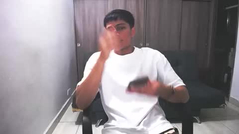 Juan Pablo-independent model online show from 16, 3, 2026