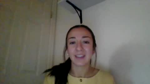 Snapshot of _sexylittleslutt chatting on 15, 12, 2025 _sexylittleslutt online show from 15, 12, 2025