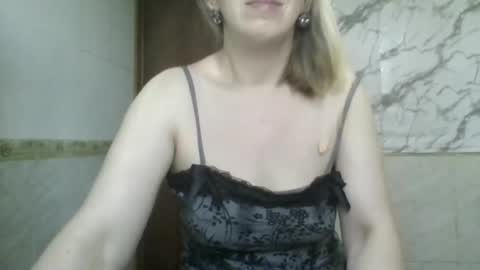 Snapshot of _sexyxsveta_ chatting on 22, 6, 2026 SexyXSveta online show from 22, 6, 2026
