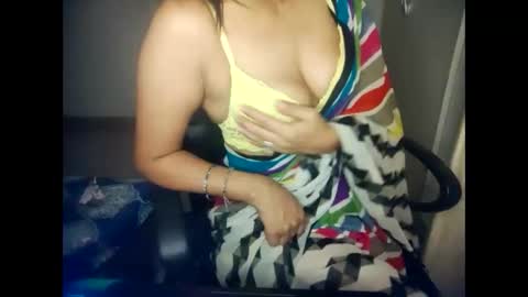 Snapshot of _shalini_0 chatting on 26, 9, 2025 _shalini_0 online show from 26, 9, 2025