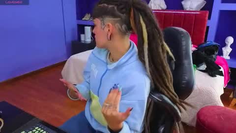 Snapshot of _sharlotte777 chatting on 20, 11, 2025 _sharlotte777 online show from 20, 11, 2025