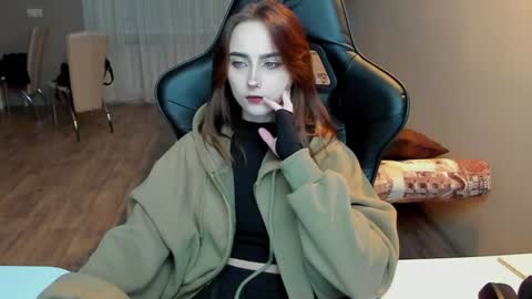 _silverdream online show from 4, 2, 2025