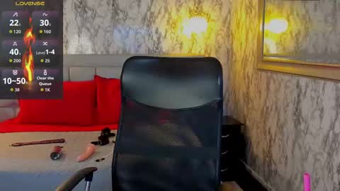 Lana  online show from 6, 11, 2025