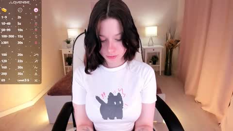 Snapshot of _sofi_spark chatting on 1, 3, 2025 Sofi Follow me online show from 1, 3, 2025