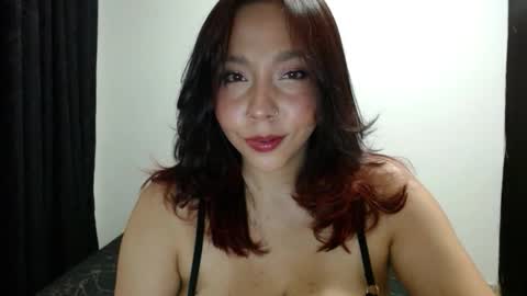 Sofia Parker online show from 11, 10, 2025