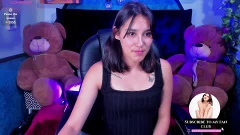 Sophie  online show from 3, 2, 2025