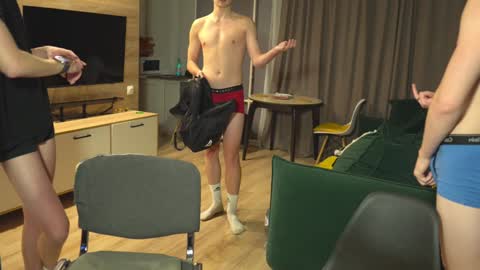 Snapshot of _sopranos_ chatting on 15, 1, 2025 OLIVERpvt is open online show from 15, 1, 2025