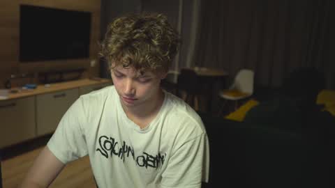 Snapshot of _sopranos_ chatting on 26, 1, 2025 OLIVERpvt is open online show from 26, 1, 2025