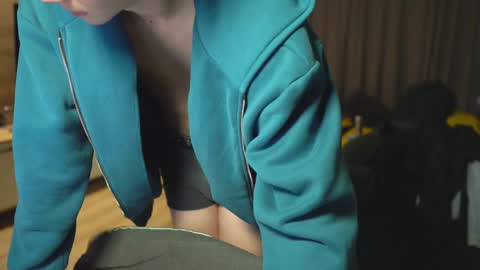 Snapshot of _sopranos_ chatting on 28, 1, 2025 OLIVERpvt is open online show from 28, 1, 2025