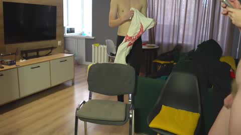 Snapshot of _sopranos_ chatting on 10, 2, 2025 OLIVERpvt is open online show from 10, 2, 2025