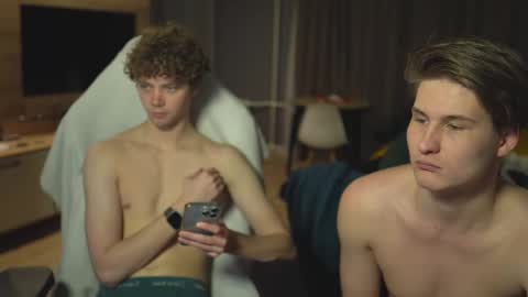 Snapshot of _sopranos_ chatting on 6, 3, 2025 OLIVERpvt is open online show from 6, 3, 2025