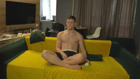 Snapshot of _sopranos_ chatting on 25, 9, 2025 OLIVERpvt is open online show from 25, 9, 2025