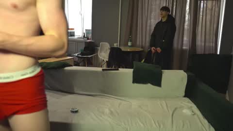 Snapshot of _sopranos_ chatting on 5, 10, 2025 OLIVERpvt is open online show from 5, 10, 2025