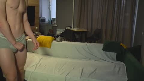 Snapshot of _sopranos_ chatting on 13, 10, 2025 OLIVERpvt is open online show from 13, 10, 2025