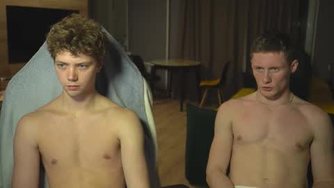 Snapshot of _sopranos_ chatting on 29, 10, 2025 OLIVERpvt is open online show from 29, 10, 2025