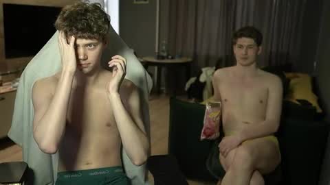 OLIVERpvt is open online show from 4, 4, 2026