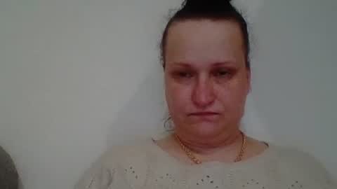 Melisa online show from 1, 2, 2025