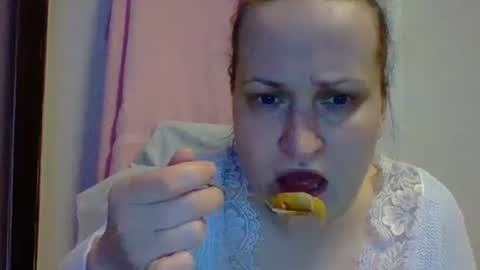 Melisa online show from 9, 3, 2025