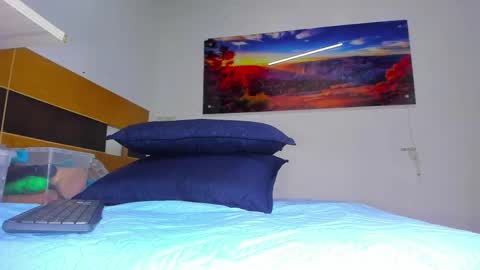 Snapshot of _ssusy_ chatting on 23, 2, 2025 susy online show from 23, 2, 2025