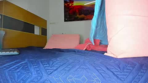 Snapshot of _ssusy_ chatting on 27, 2, 2025 susy online show from 27, 2, 2025