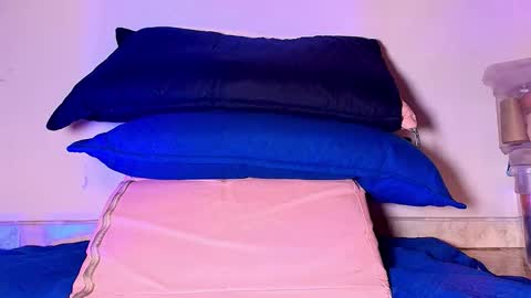 Snapshot of _ssusy_ chatting on 16, 10, 2025 susy online show from 16, 10, 2025