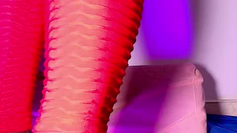 Snapshot of _ssusy_ chatting on 22, 10, 2025 susy online show from 22, 10, 2025