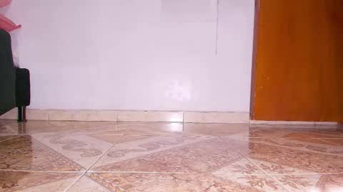 Snapshot of _ssusy_ chatting on 8, 11, 2025 susy online show from 8, 11, 2025