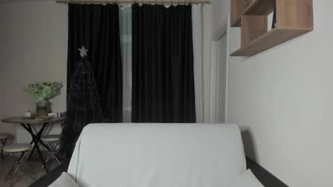 Snapshot of _stager_ chatting on 18, 12, 2024 MARKPVT IS OPEN online show from 18, 12, 2024