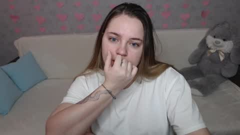 Lana online show from 17, 2, 2025