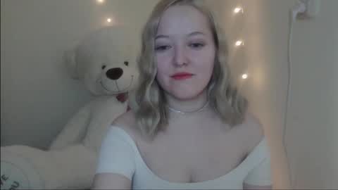 Snapshot of _sweet_smile_ chatting on 11, 2, 2026 _sweet_smile_ online show from 11, 2, 2026
