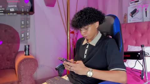 Snapshot of _taylor_black chatting on 24, 4, 2026 Taylor online show from 24, 4, 2026