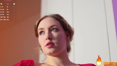 Snapshot of _taylor_swift chatting on 16, 11, 2025 Taylor online show from 16, 11, 2025