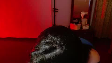 Snapshot of _the_dark_side_of_the_moon_ chatting on 14, 11, 2025 _the_dark_side_of_the_moon_ online show from 14, 11, 2025