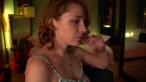 Evi online show from 27, 2, 2025