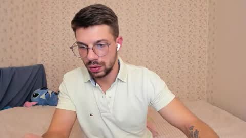 Tony Wolf online show from 18, 12, 2025