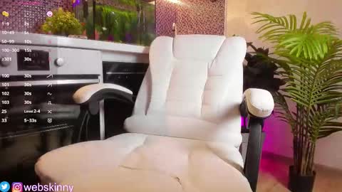 Julia online show from 22, 9, 2025