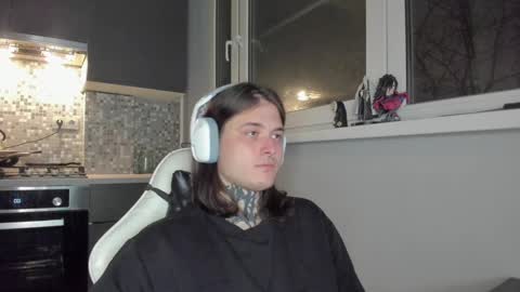 Snapshot of _torfin_ chatting on 12, 3, 2025 _torfin_ online show from 12, 3, 2025