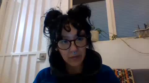 Snapshot of _tutti_frutti_ chatting on 8, 1, 2025 _tutti_frutti_ online show from 8, 1, 2025