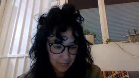 Snapshot of _tutti_frutti_ chatting on 12, 1, 2025 _tutti_frutti_ online show from 12, 1, 2025
