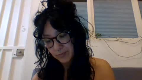 Snapshot of _tutti_frutti_ chatting on 28, 1, 2025 _tutti_frutti_ online show from 28, 1, 2025