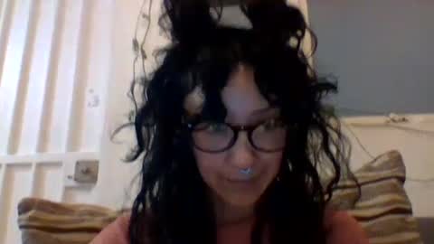 Snapshot of _tutti_frutti_ chatting on 2, 2, 2025 _tutti_frutti_ online show from 2, 2, 2025