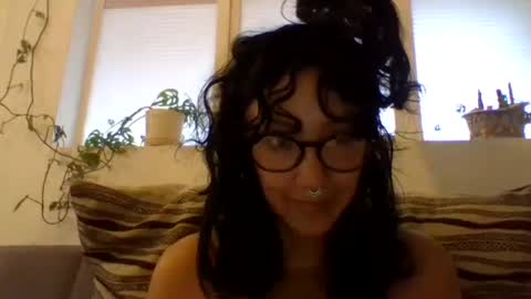 Snapshot of _tutti_frutti_ chatting on 2, 2, 2025 _tutti_frutti_ online show from 2, 2, 2025