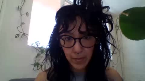 Snapshot of _tutti_frutti_ chatting on 3, 2, 2025 _tutti_frutti_ online show from 3, 2, 2025