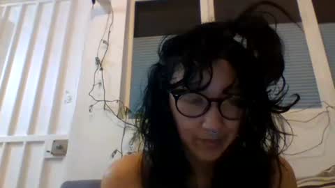 Snapshot of _tutti_frutti_ chatting on 4, 2, 2025 _tutti_frutti_ online show from 4, 2, 2025